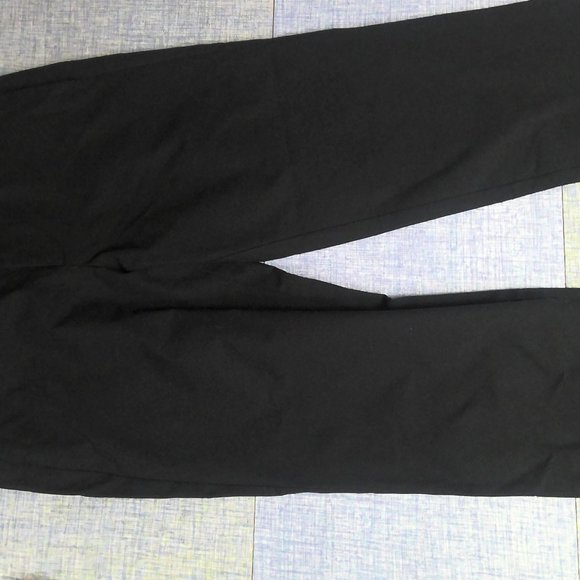 NWT Banana Republic Motion Tech Hybrid Pants Slacks Slim Fit Black Men's size 30 - Picture 6 of 13